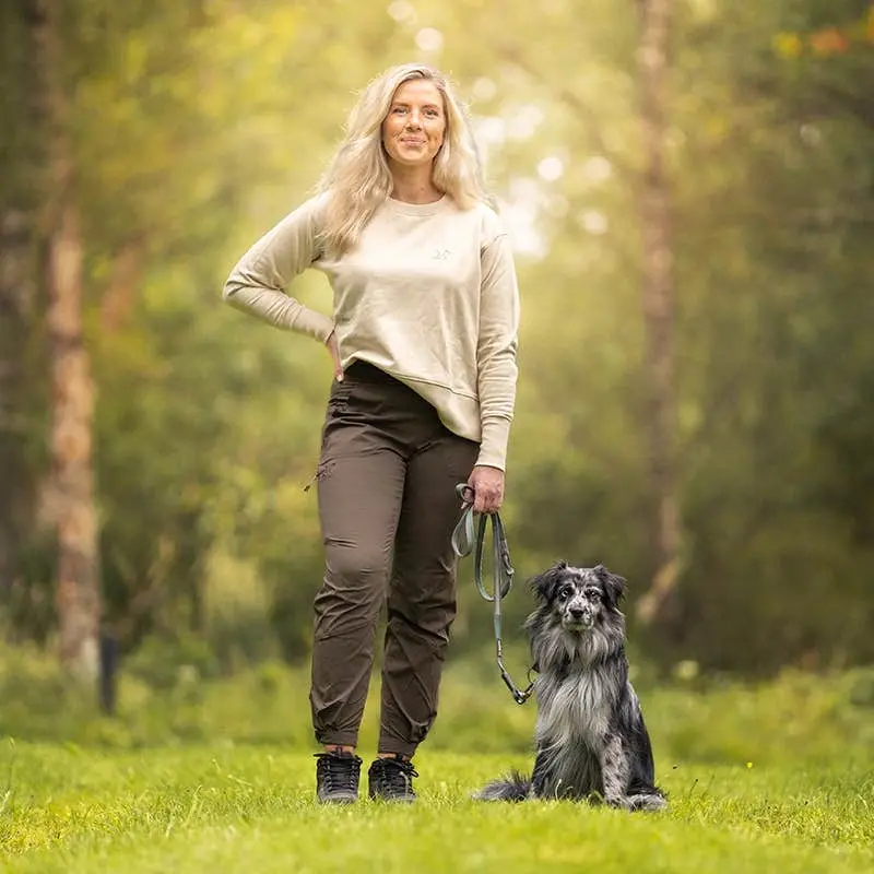 Pantalones cortavientos para mujer Breezy Ankle Mud