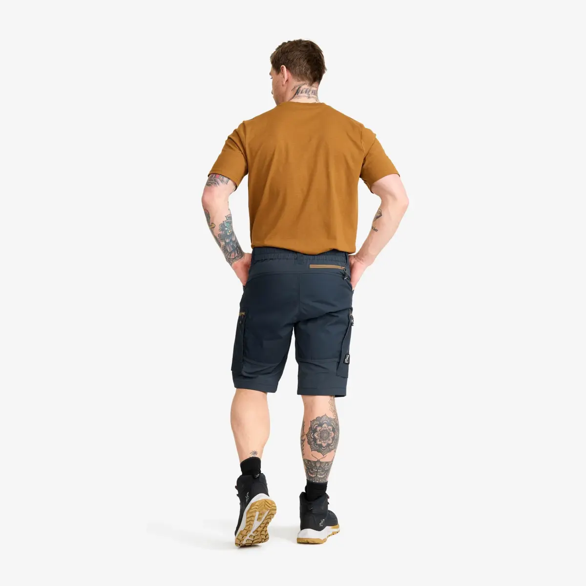 Pantalones cortos RVRC GP para hombre, color arándano Pantalones cortos RVRC GP para hombre, color arándano