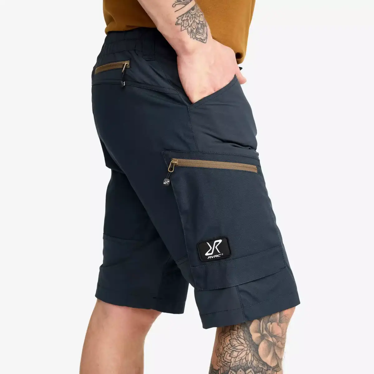Pantalones cortos RVRC GP para hombre, color arándano Pantalones cortos RVRC GP para hombre, color arándano