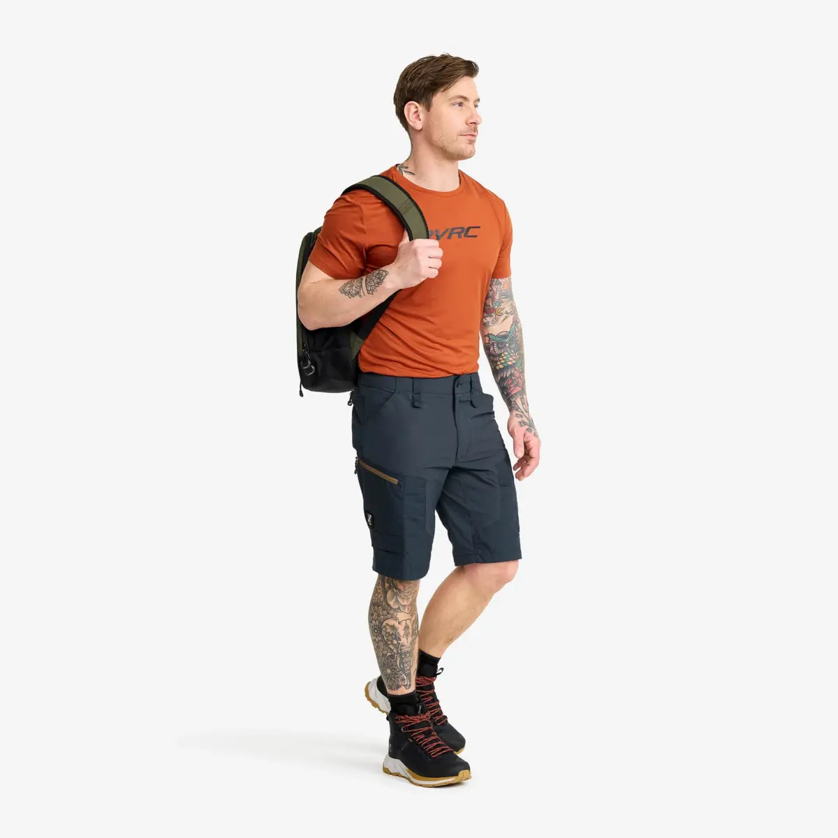 Pantalones cortos RVRC GP para hombre, color arándano Pantalones cortos RVRC GP para hombre, color arándano